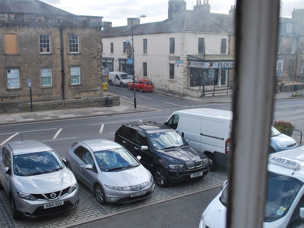 The Cricketers Arms Hotel Barnard Castle Exterior foto