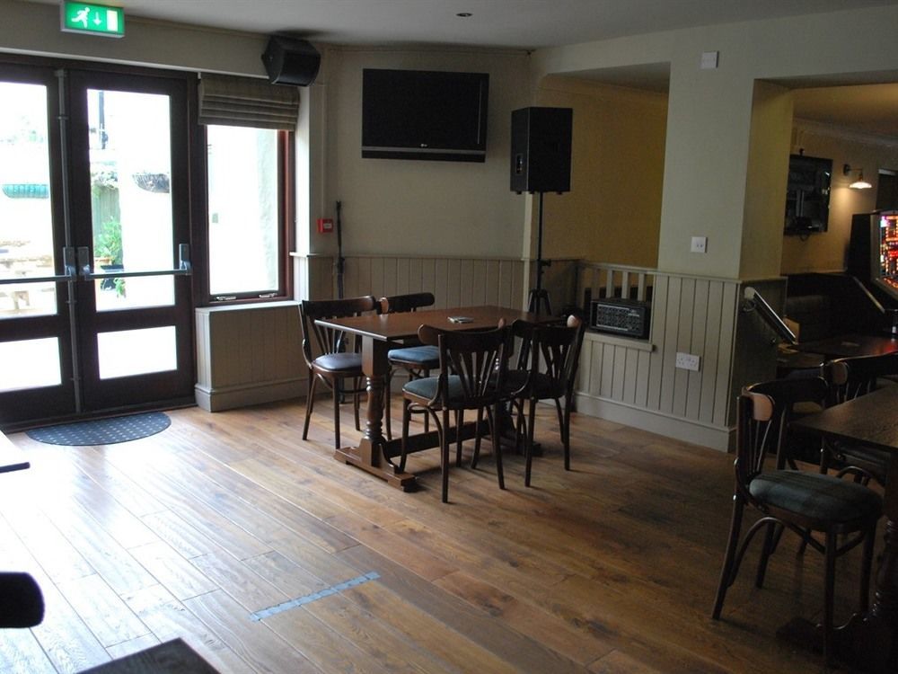 The Cricketers Arms Hotel Barnard Castle Exterior foto